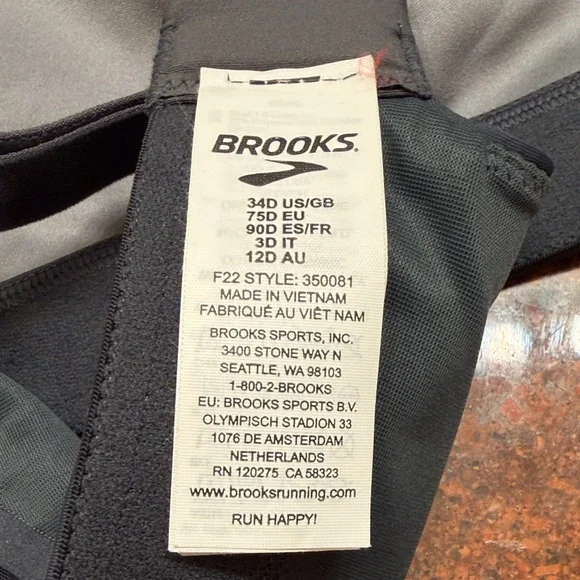 NWOT Elegant Black Sports Bra - Picture 4 of 8